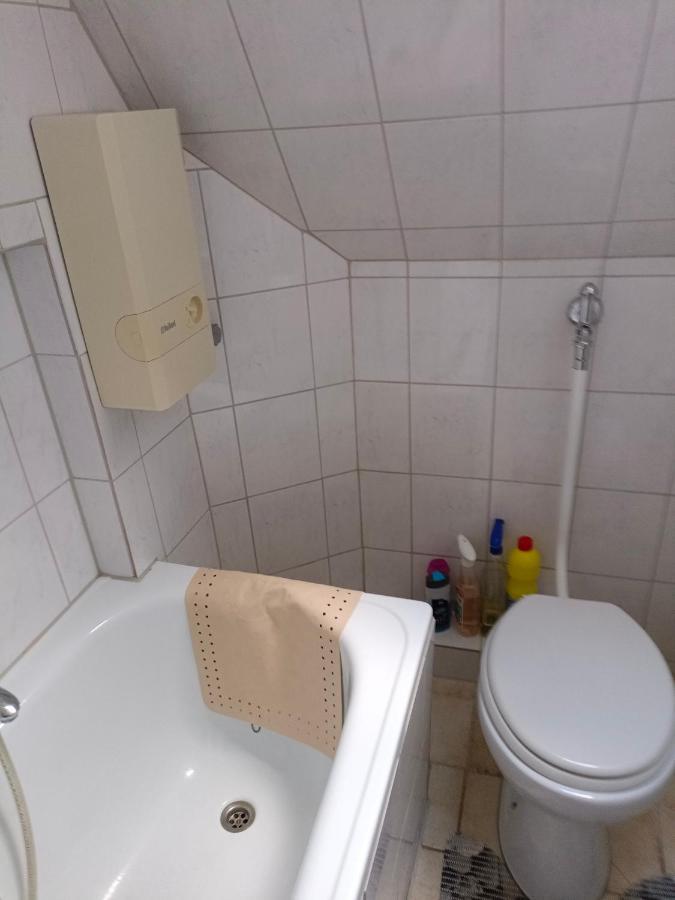 Nette Kuschelige Wohnung Bochum Exterior photo